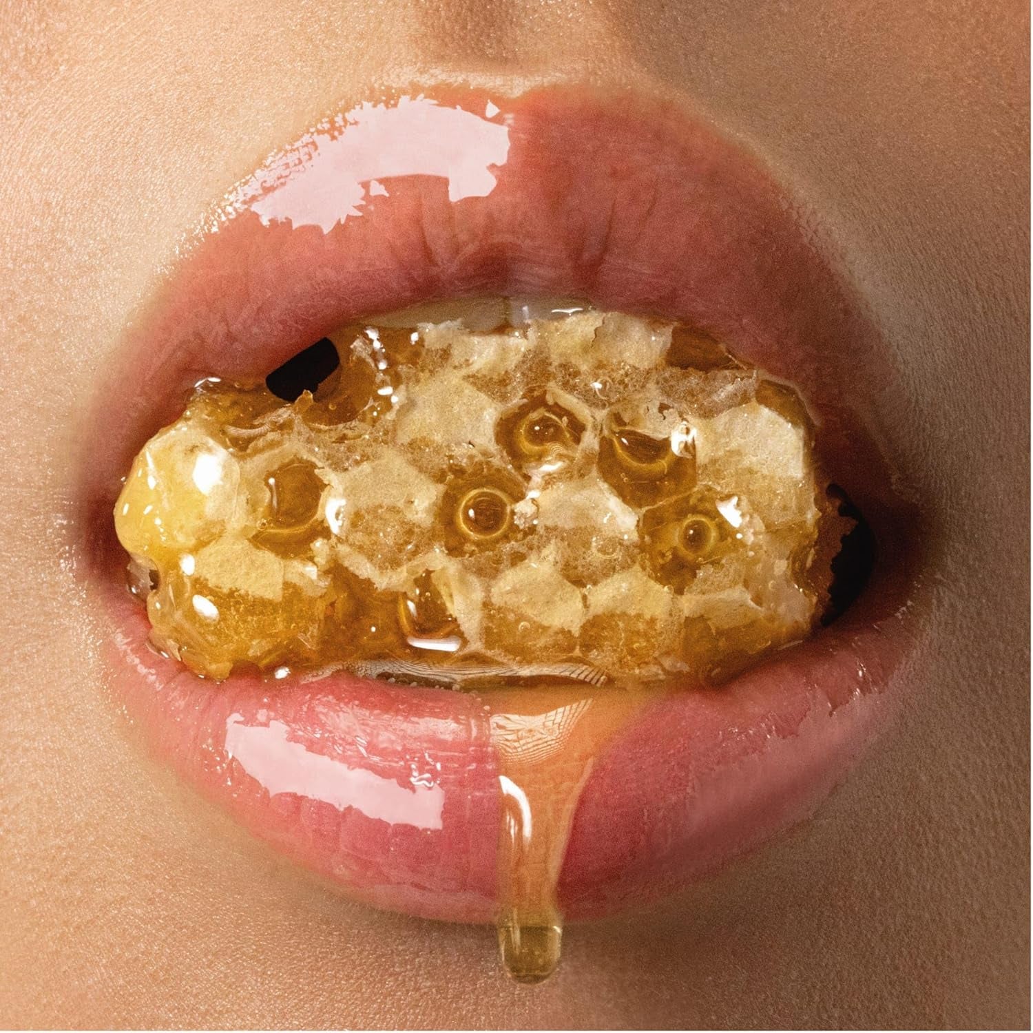 Honey Infused Hydrating Lip Oil, Nourishing Moisturizer for Dry Lips, High Shine, Smooth Finish, Clear Golden Glow, Fresh Honey Scent, 8Ml