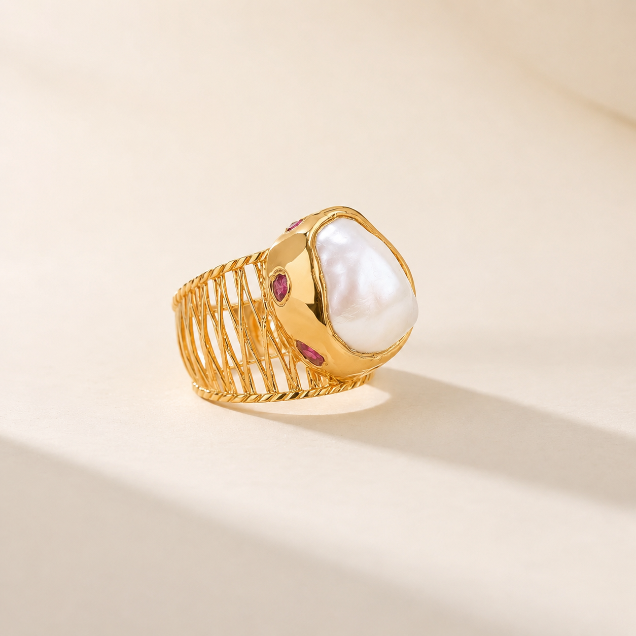 The Pearl Aura Statement Ring