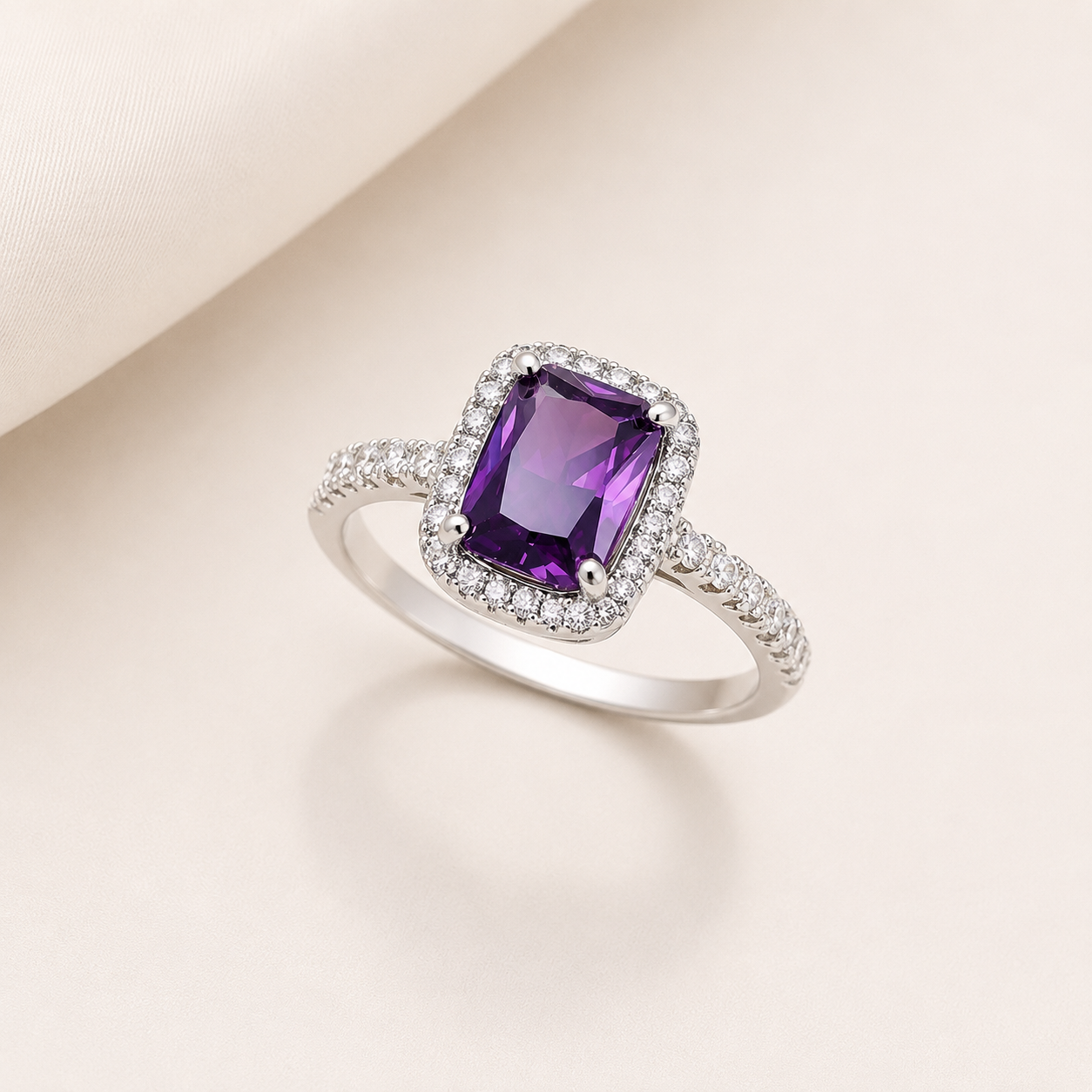 The Amethyst Aura Ring