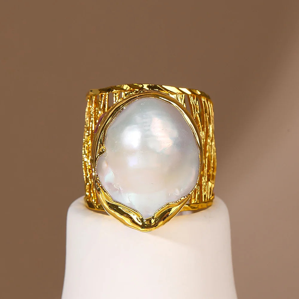 Natural Pearl and Exquisite Base Luster Adjustable Ring 18K Gold Plated Exquisite Luster Fashion Design Sense for Woman Party